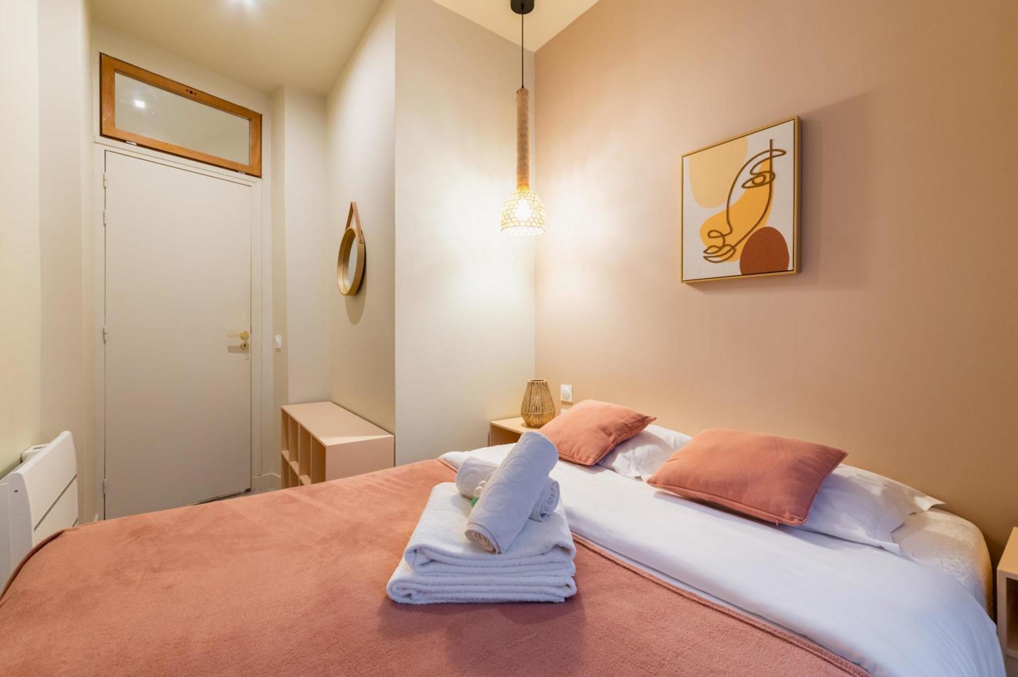 Charmant Appartement Moderne Haut Marais - 4P - Flat-Guest ปารีส ภายนอก รูปภาพ